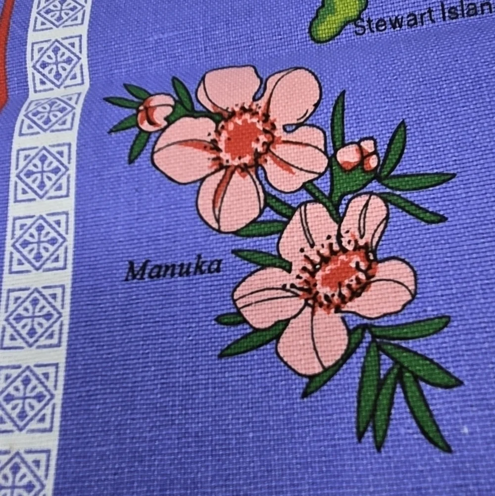 NWT NEW ZEALAND COTTON KITCHEN TOWEL SET OF 2 NATIVE FLOWERS DISH TOWELS DECOR